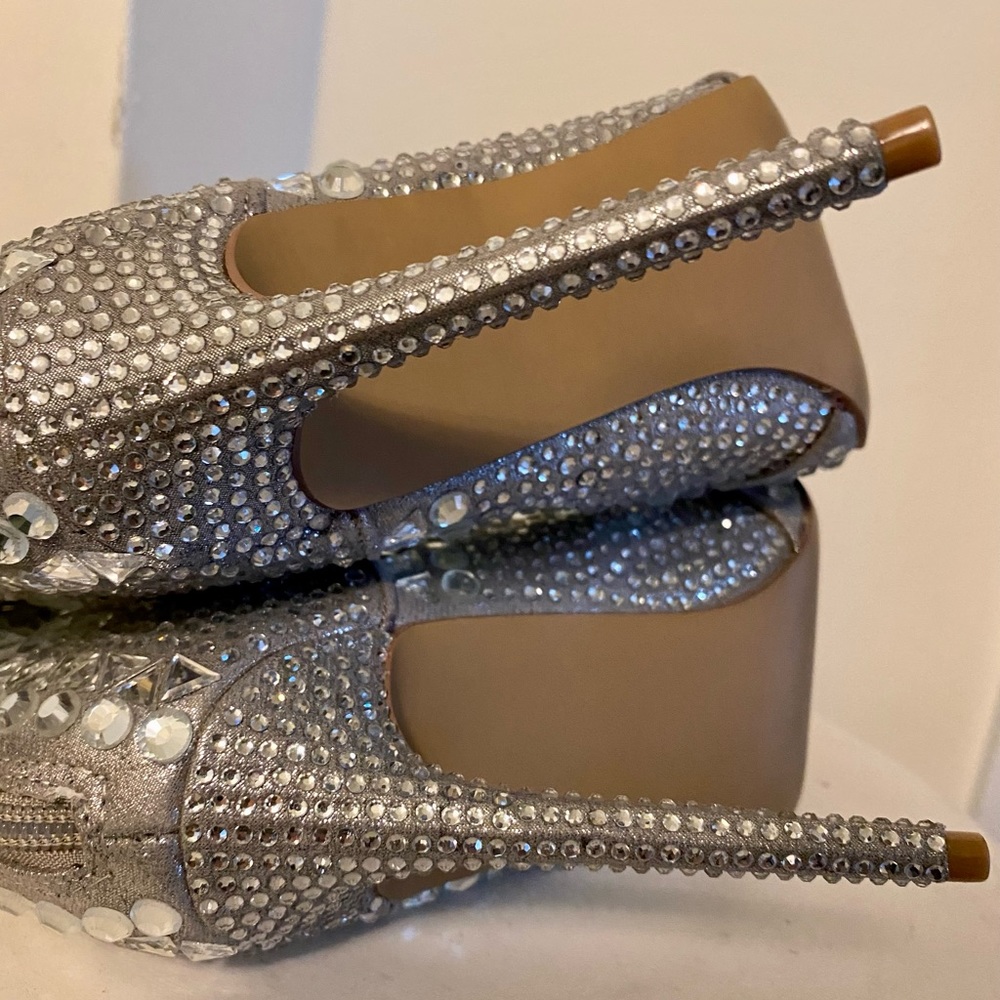 Steve Madden Rhinestone Bootie - Picture 5 of 6